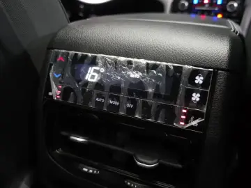 2022 Jeep Grand Cherokee с пробегом 23 023 км