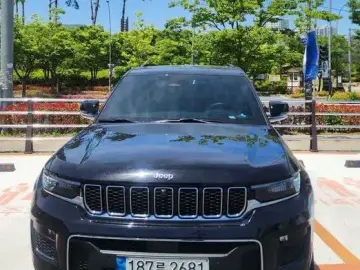 2021 Jeep Grand Cherokee с пробегом 24 238 км
