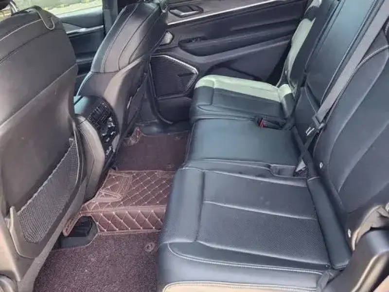 2021 Jeep Grand Cherokee с пробегом 24 238 км