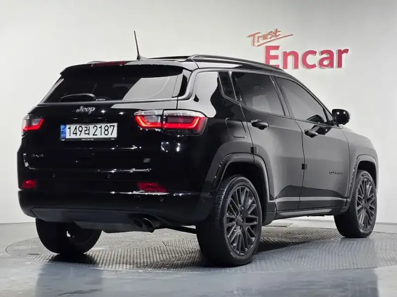 2022 Jeep Compass с пробегом 45 845 км