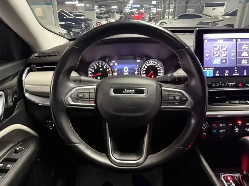 2022 Jeep Compass с пробегом 69 095 км