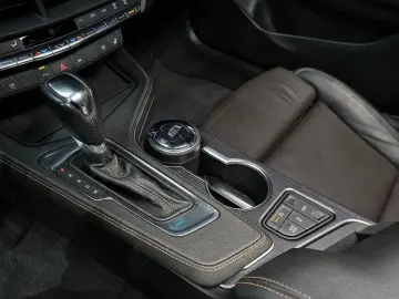 2020 Cadillac CT4 с пробегом 38 977 км