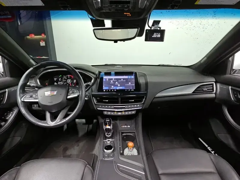 2022 Cadillac CT5 с пробегом 27 019 км