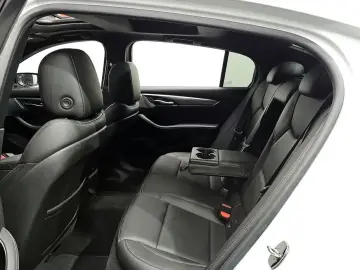 2022 Cadillac CT5 с пробегом 27 019 км