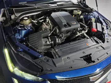 2020 Cadillac CT5 с пробегом 75 757 км