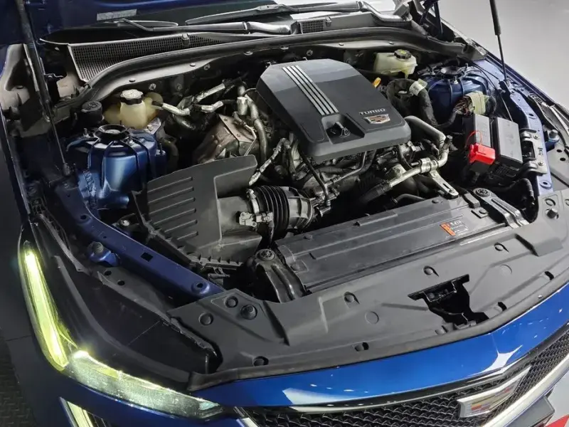 2020 Cadillac CT5 с пробегом 75 757 км