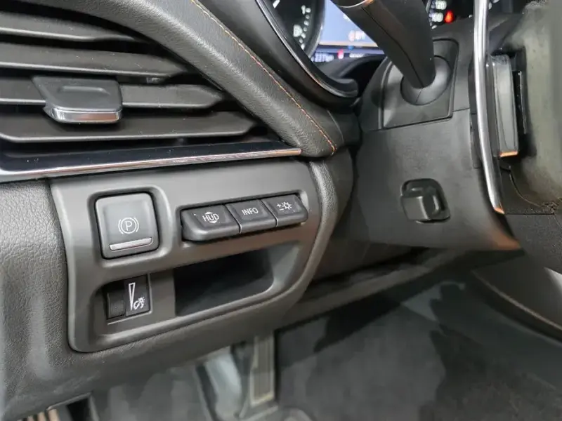 2020 Cadillac CT5 с пробегом 75 757 км