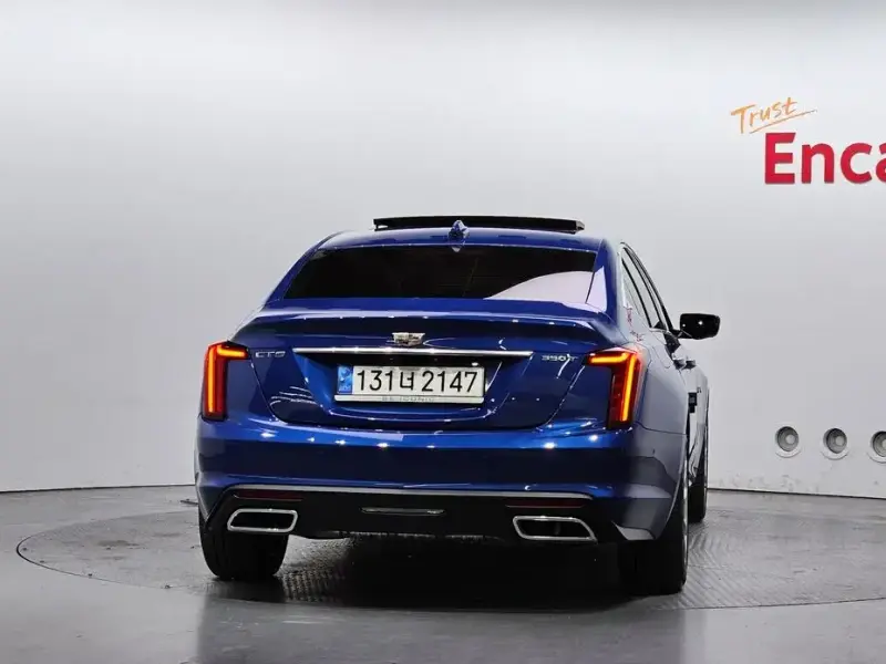 2022 Cadillac CT5 с пробегом 13 031 км