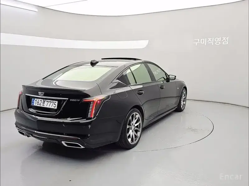 2020 Cadillac CT5 с пробегом 77 227 км