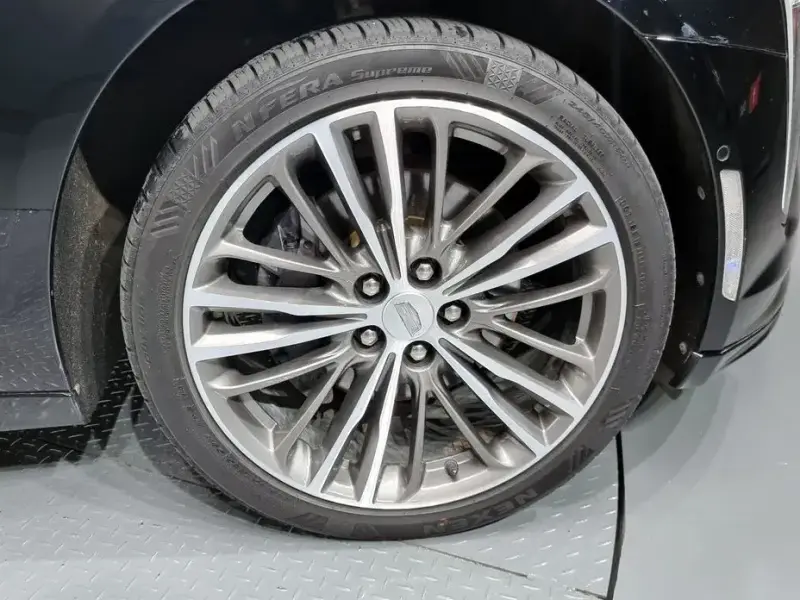 2019 Cadillac CT6 с пробегом 165 893 км