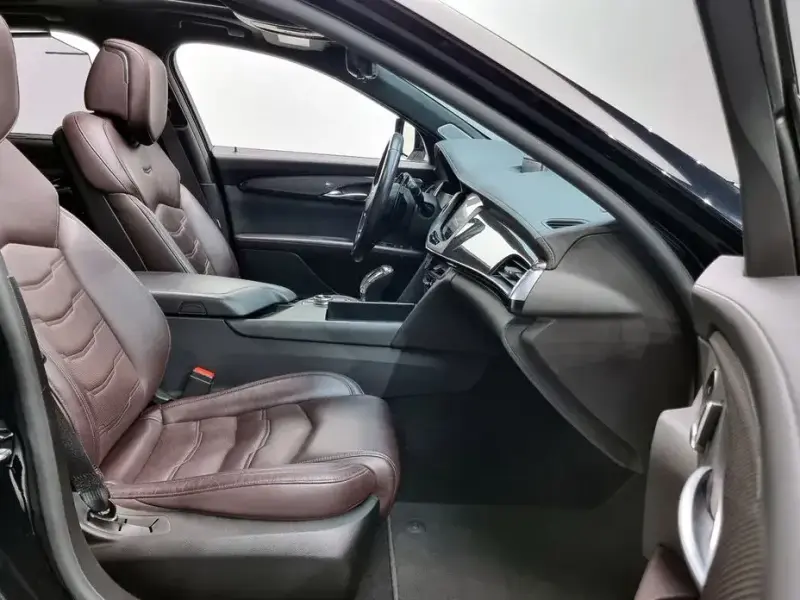 2019 Cadillac CT6 с пробегом 165 893 км