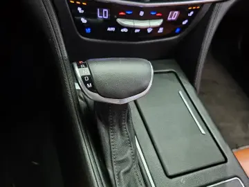 2017 Cadillac CT6 с пробегом 142 211 км