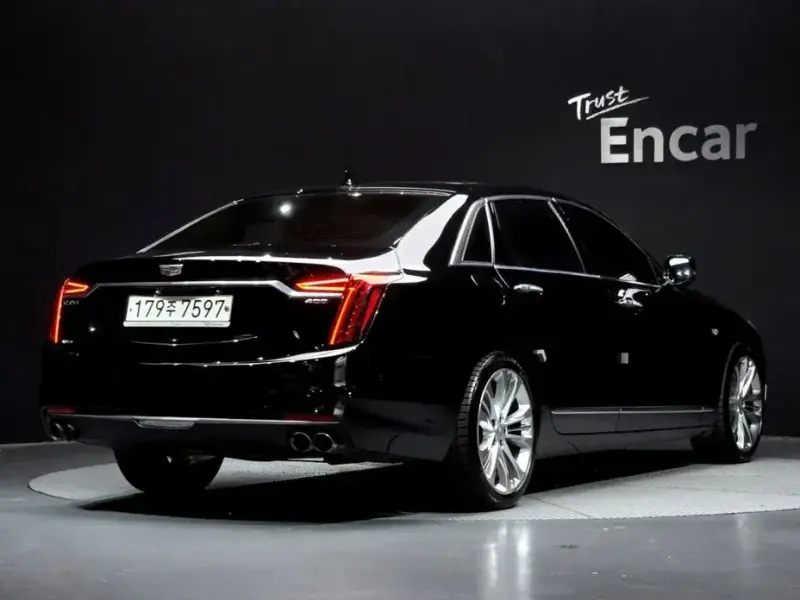 2020 Cadillac CT6 с пробегом 64 979 км