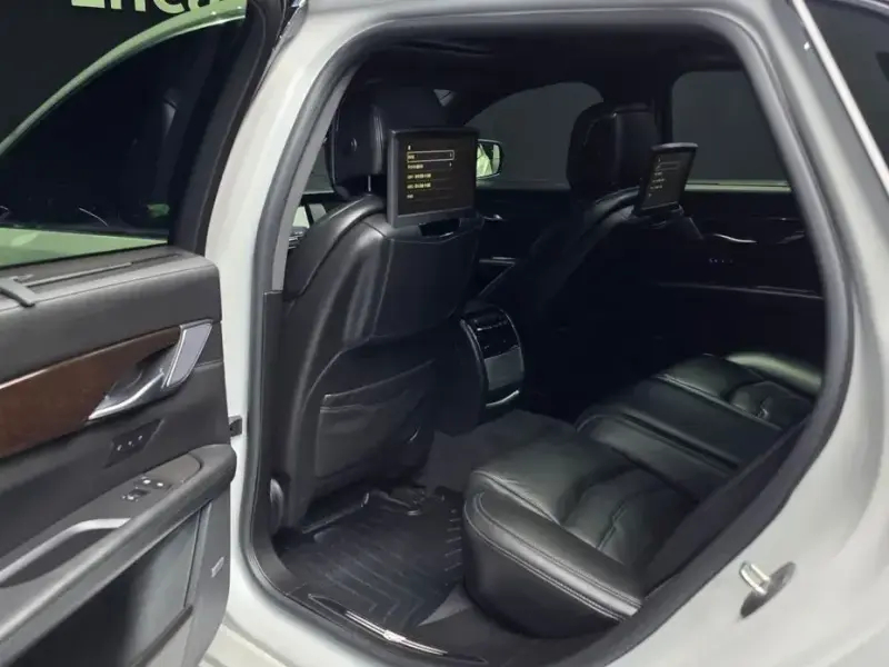 2019 Cadillac CT6 с пробегом 100 603 км