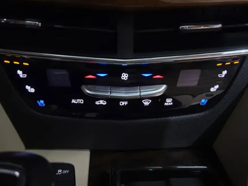 2020 Cadillac CT6 с пробегом 64 979 км