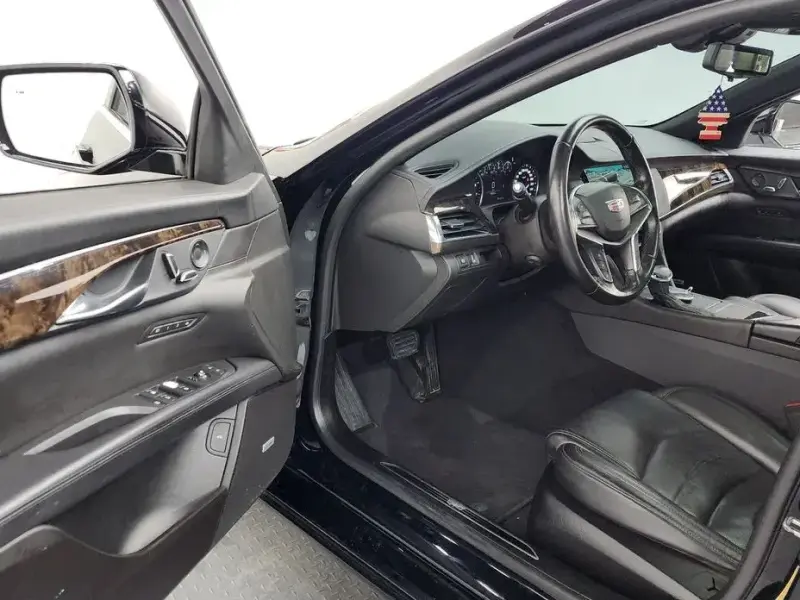 2018 Cadillac CT6 с пробегом 126 850 км