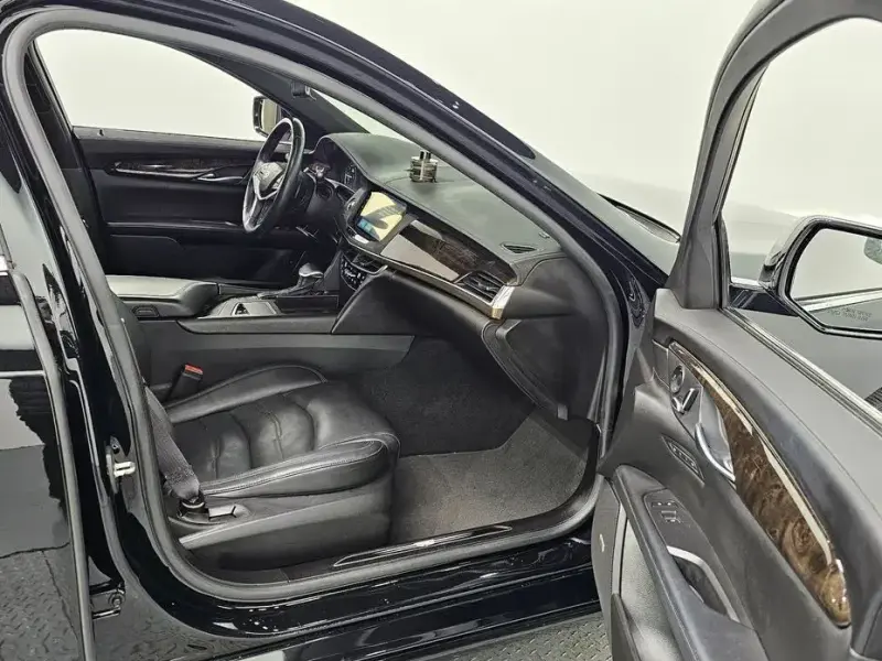 2016 Cadillac CT6 с пробегом 156 507 км