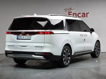 2021 Kia Carnival с пробегом 107 500 км
