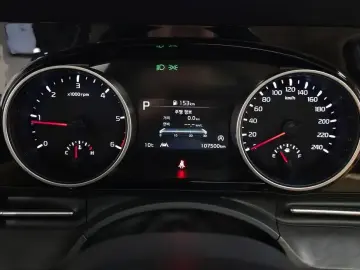 2021 Kia Carnival с пробегом 107 500 км
