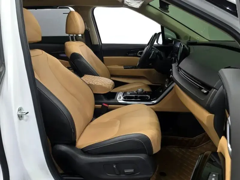 2021 Kia Carnival с пробегом 51 769 км