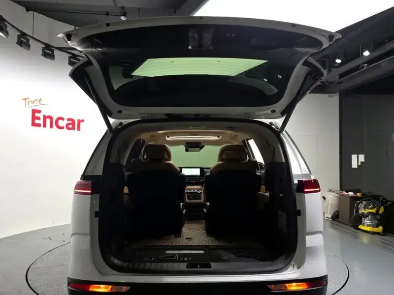 2021 Kia Carnival с пробегом 51 769 км