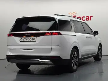 2021 Kia Carnival с пробегом 143 058 км