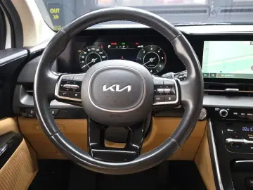 2021 Kia Carnival с пробегом 143 058 км