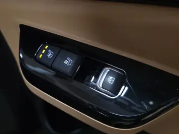 2021 Kia Carnival с пробегом 143 058 км