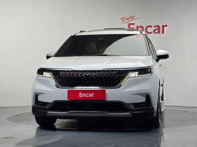 2022 Kia Carnival с пробегом 69 351 км