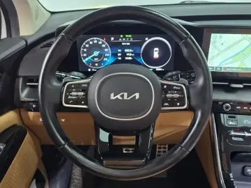 2022 Kia Carnival с пробегом 69 351 км