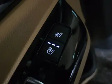 2022 Kia Carnival с пробегом 69 351 км