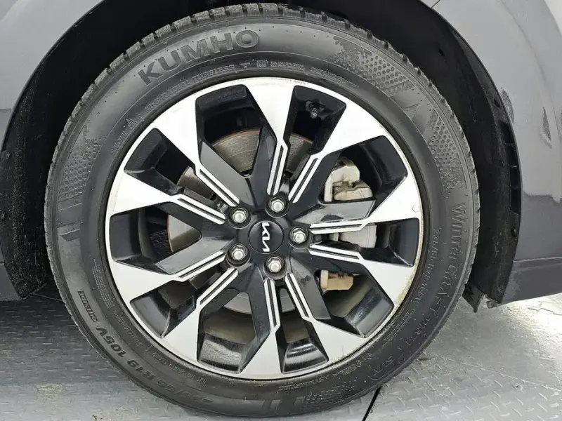 2022 Kia Carnival с пробегом 103 856 км