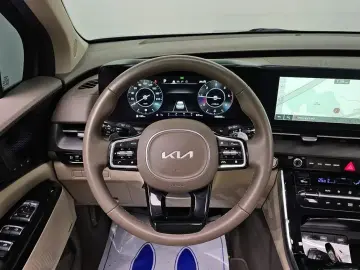 2022 Kia Carnival с пробегом 103 856 км
