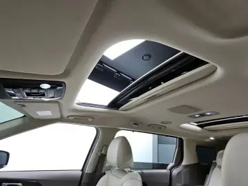 2022 Kia Carnival с пробегом 103 856 км