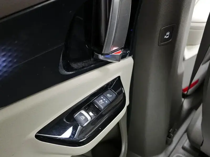 2022 Kia Carnival с пробегом 103 856 км