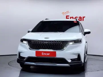 2021 Kia Carnival с пробегом 29 996 км