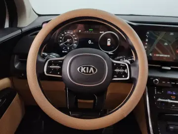 2021 Kia Carnival с пробегом 29 996 км