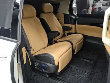 2021 Kia Carnival с пробегом 68 777 км