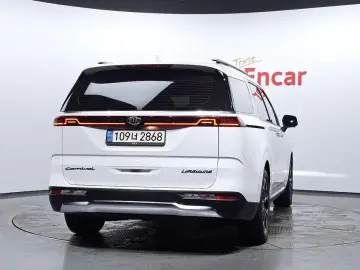 2021 Kia Carnival с пробегом 83 317 км