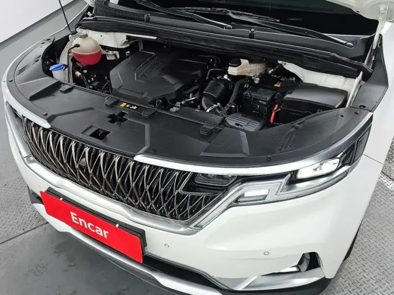 2021 Kia Carnival с пробегом 83 317 км