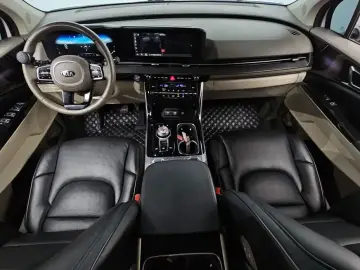 2021 Kia Carnival с пробегом 83 317 км