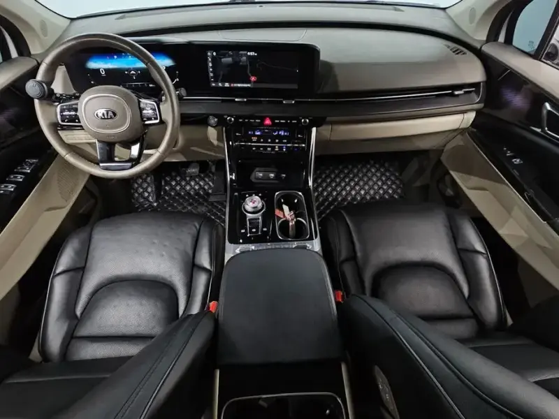 2021 Kia Carnival с пробегом 83 317 км