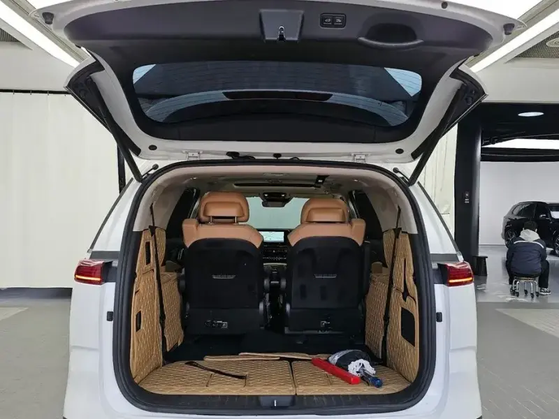 2021 Kia Carnival с пробегом 68 777 км