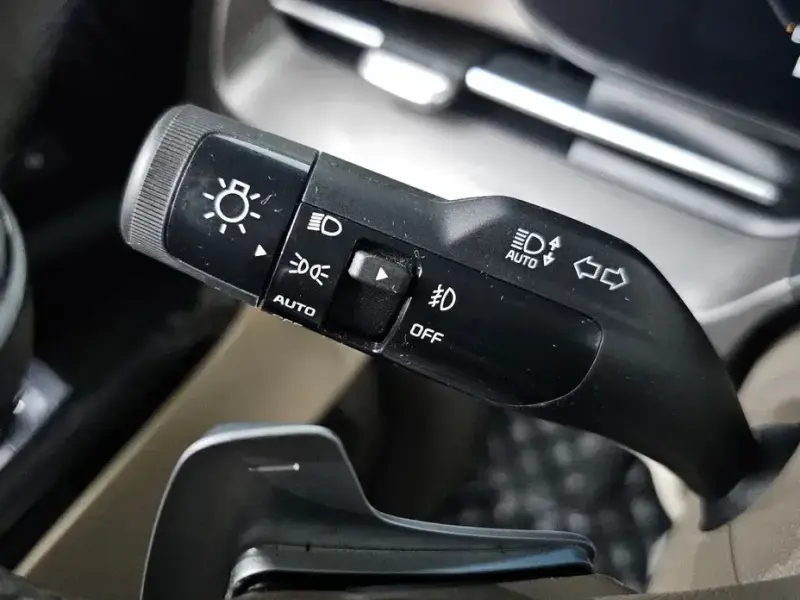 2021 Kia Carnival с пробегом 83 317 км