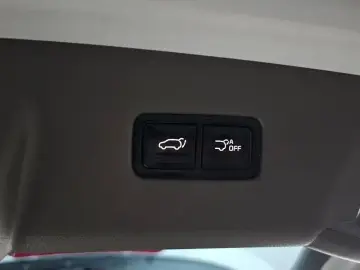 2021 Kia Carnival с пробегом 83 317 км