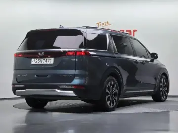2021 Kia Carnival с пробегом 93 968 км