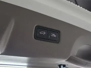 2021 Kia Carnival с пробегом 87 696 км