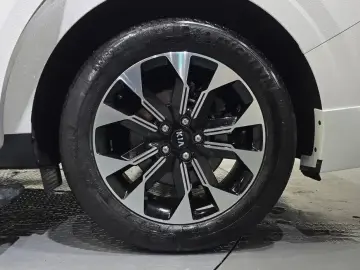 2021 Kia Carnival с пробегом 87 696 км