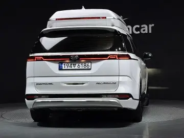2021 Kia Carnival с пробегом 109 681 км