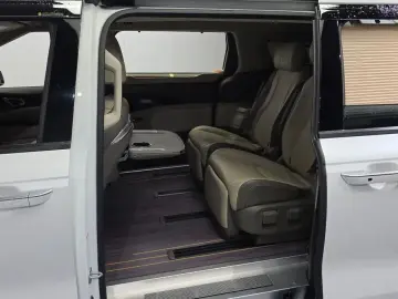 2021 Kia Carnival с пробегом 87 696 км